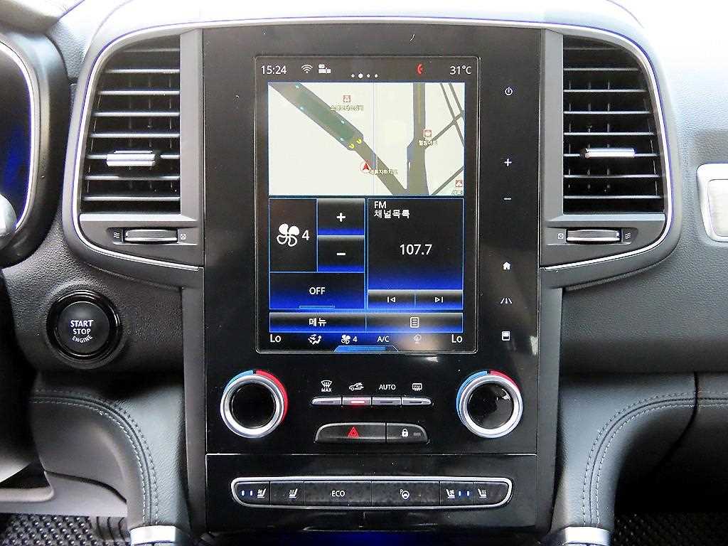 SAMSUNG QM6 - Vista 12