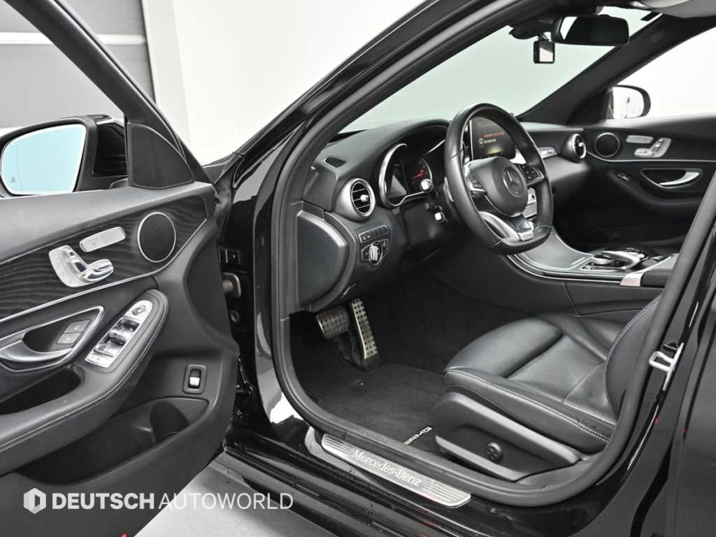 Mercedes Benz C Class - Vista 11