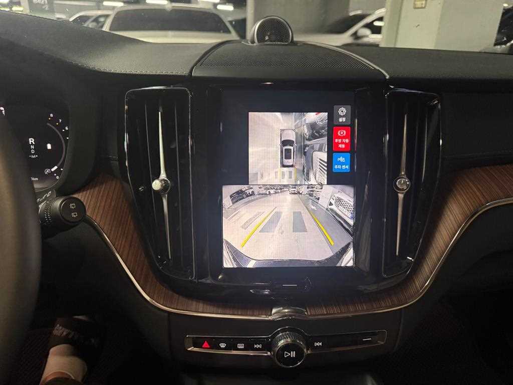 Volvo XC60 - Vista 6
