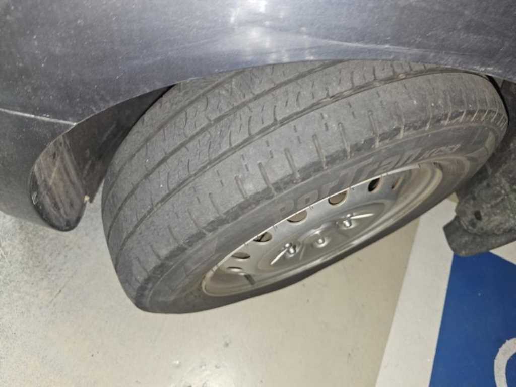 HYUNDAI Staria - Vista 9