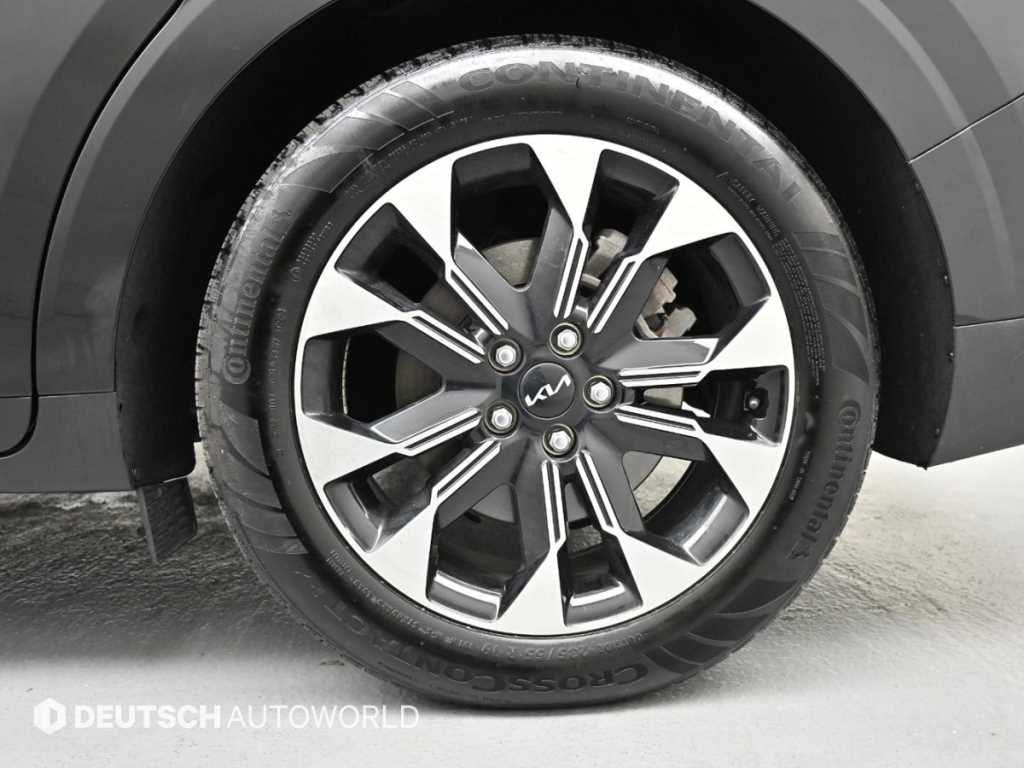 KIA Carnival - Vista 5