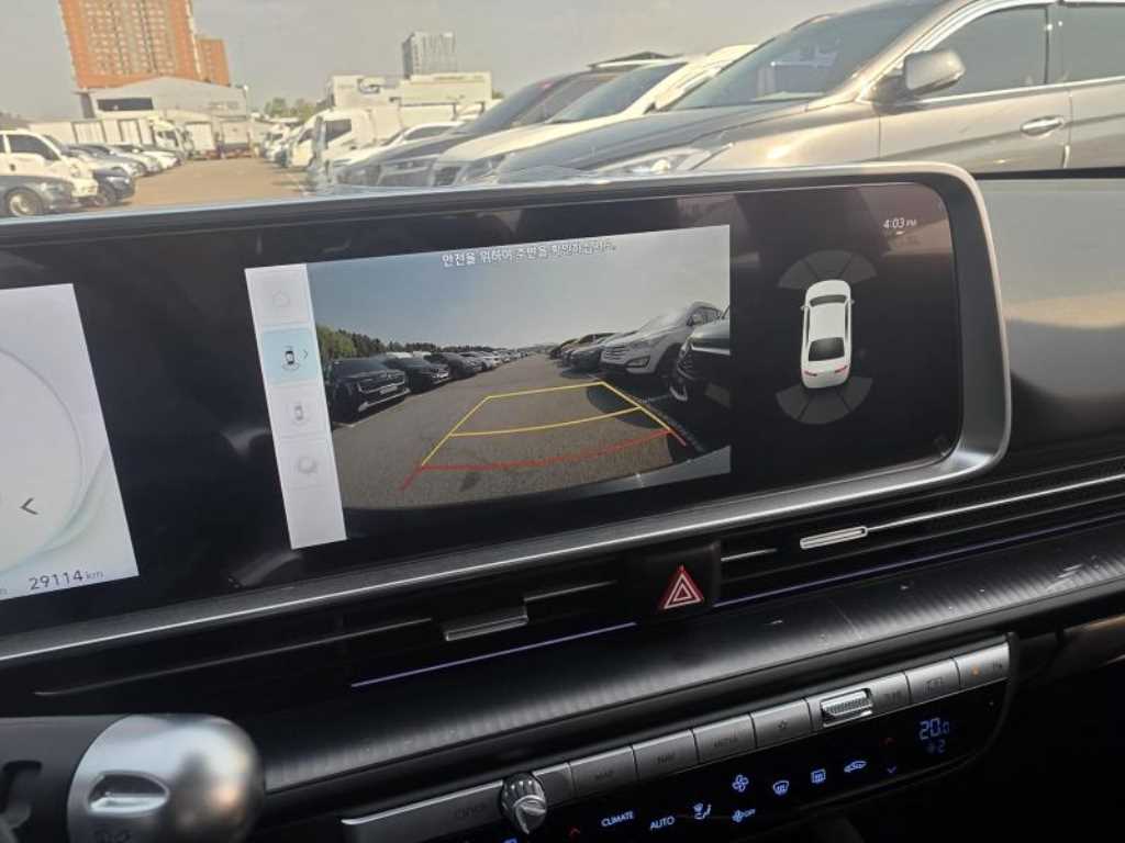 HYUNDAI Ioniq 6 - Vista 10