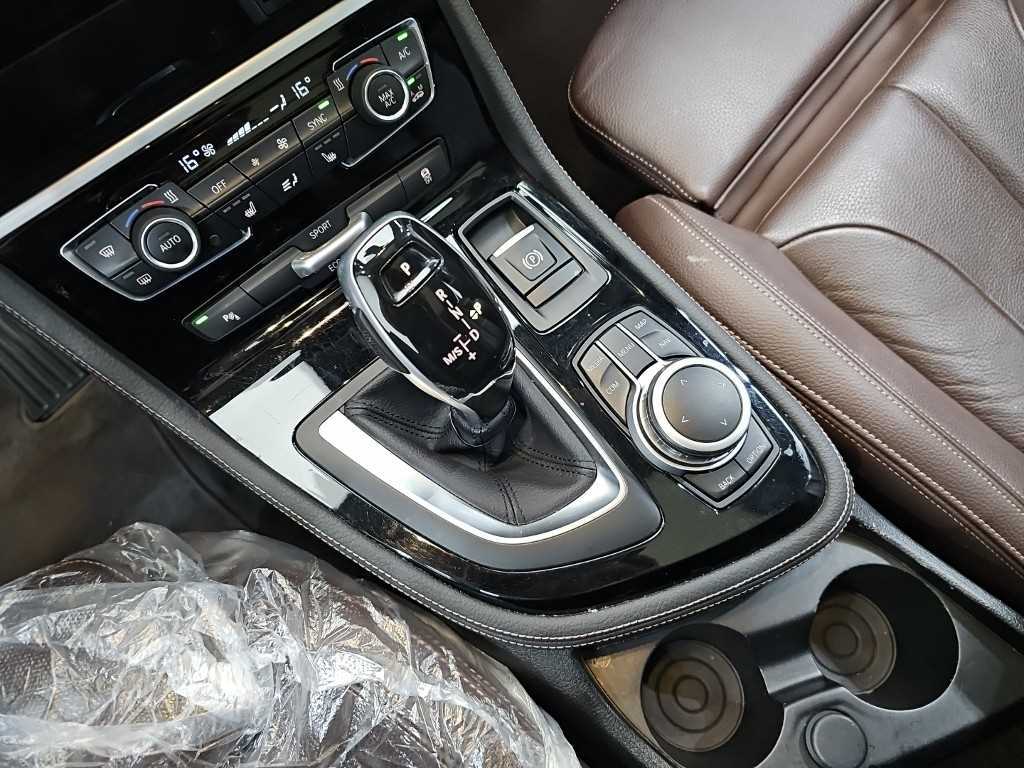 BMW 2 series - Vista 8