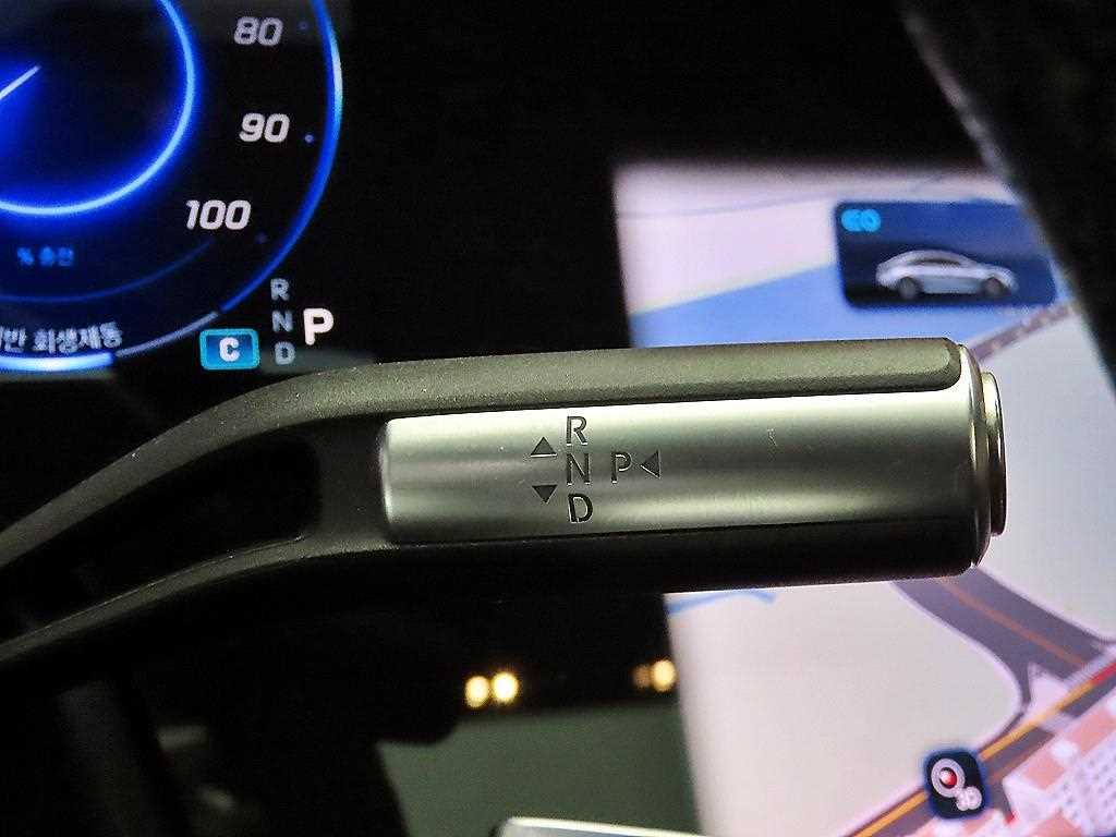 Mercedes Benz EQS - Vista 10