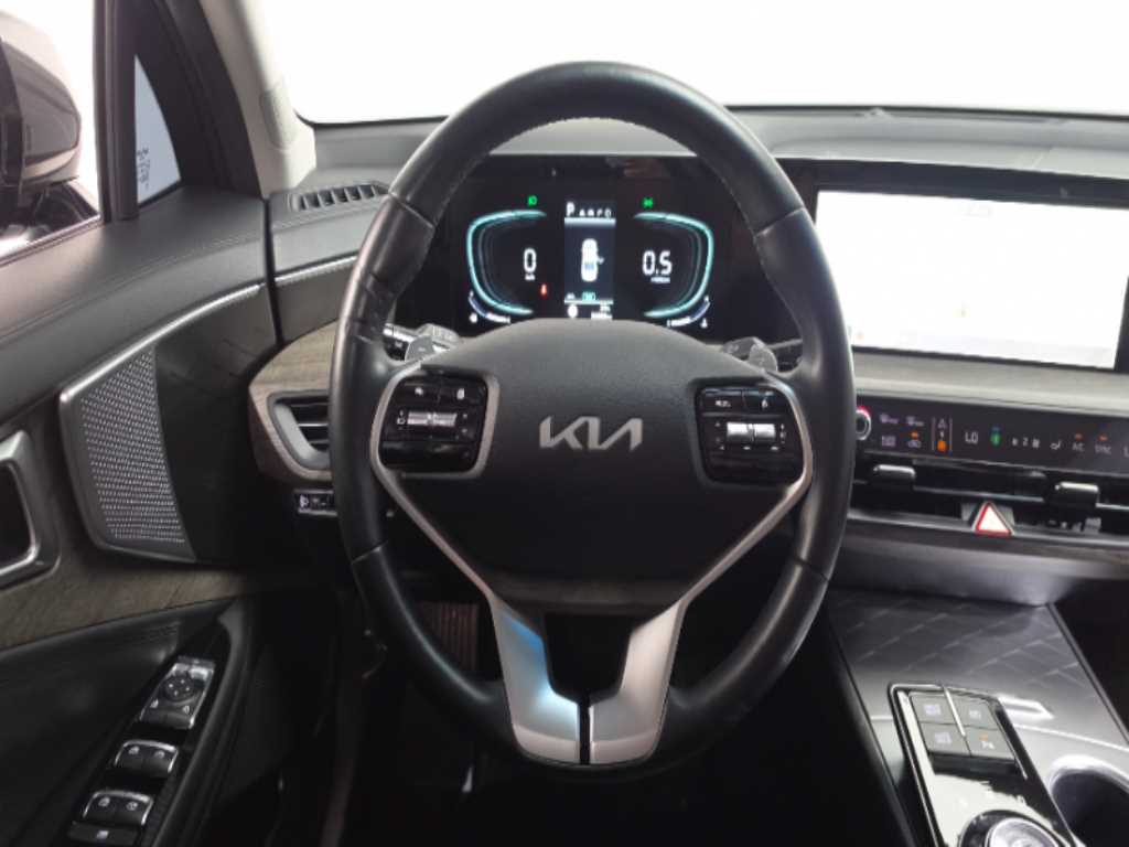 KIA K8 - Vista 11