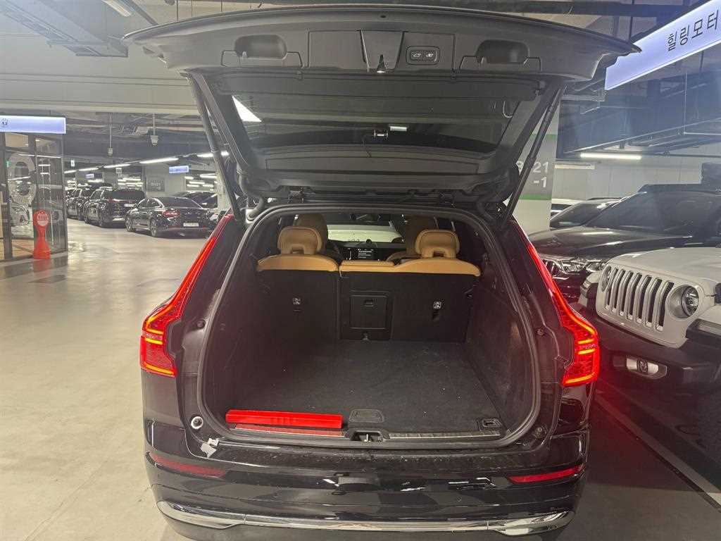 Volvo XC60 2024 Negro - Importación desde Corea - HF Imports Iquique - Foto 13