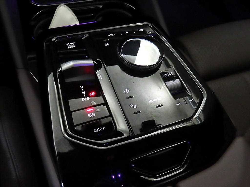 BMW 5 Series - Vista 12