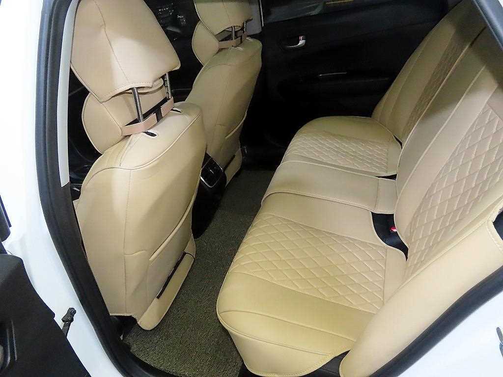 KIA K5 - Vista 7
