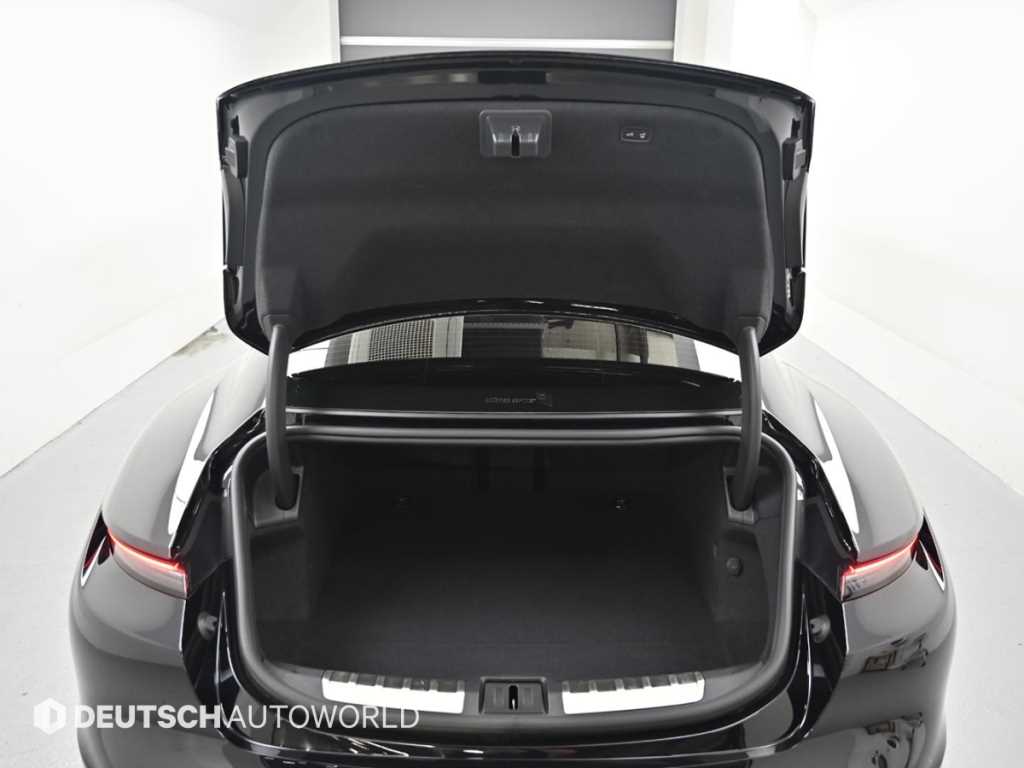 Porsche Taycan 2025 Negro - Importación desde Corea - HF Imports Iquique - Foto 19