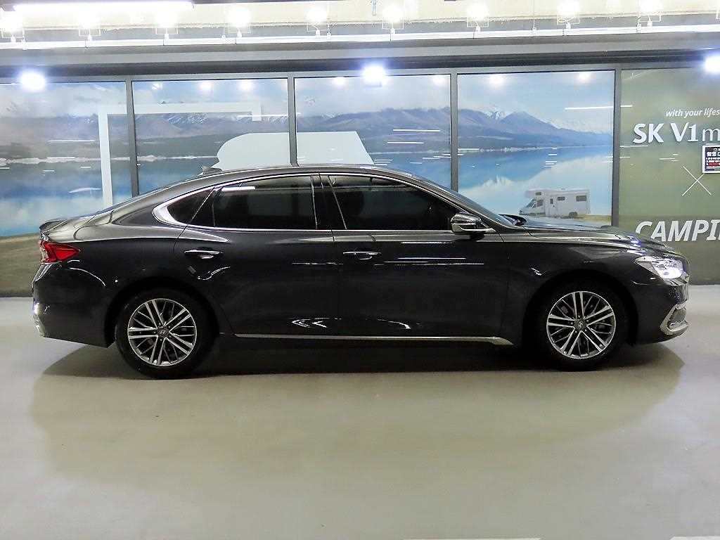 HYUNDAI Grandeur - Vista 3