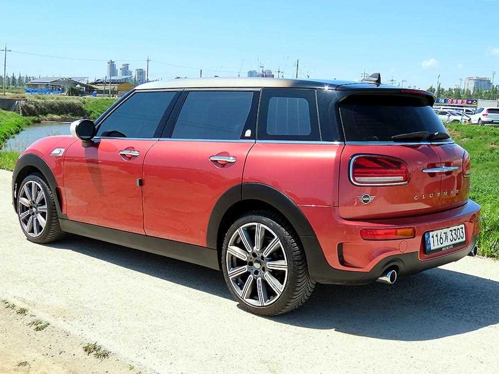 Mini Clubman - Vista 3