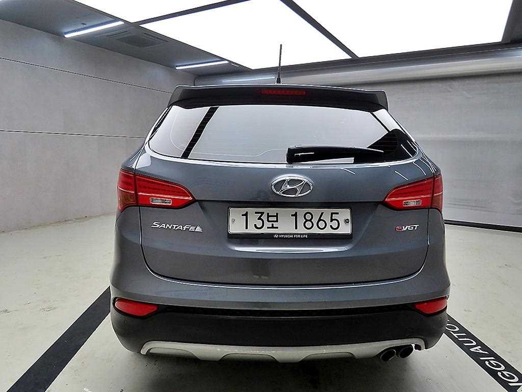 HYUNDAI Santa Fe - Vista 3