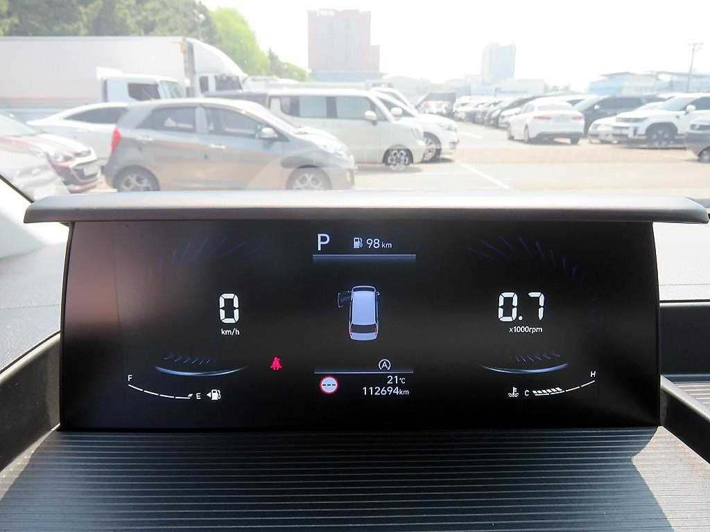 HYUNDAI Staria 2023 Negro - Importación desde Corea - HF Imports Iquique - Foto 13