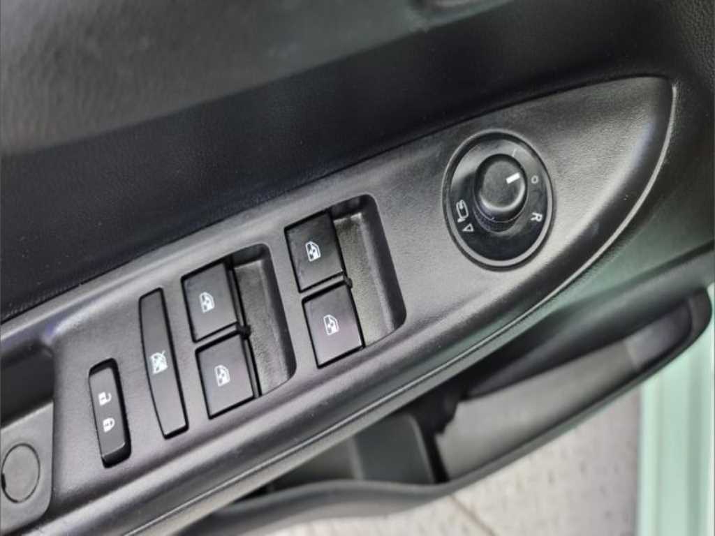 Chevrolet Spark - Vista 8