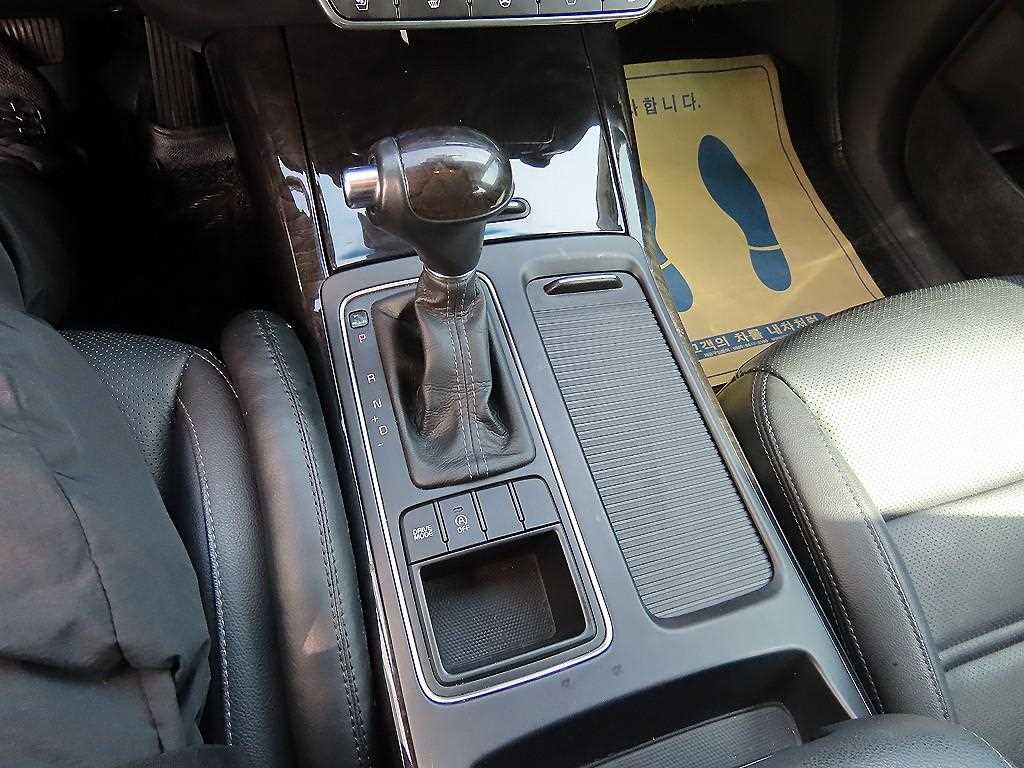 KIA Sorento - Vista 10