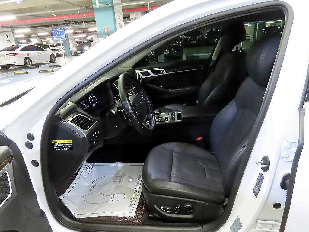 Genesis G80 - Vista 6