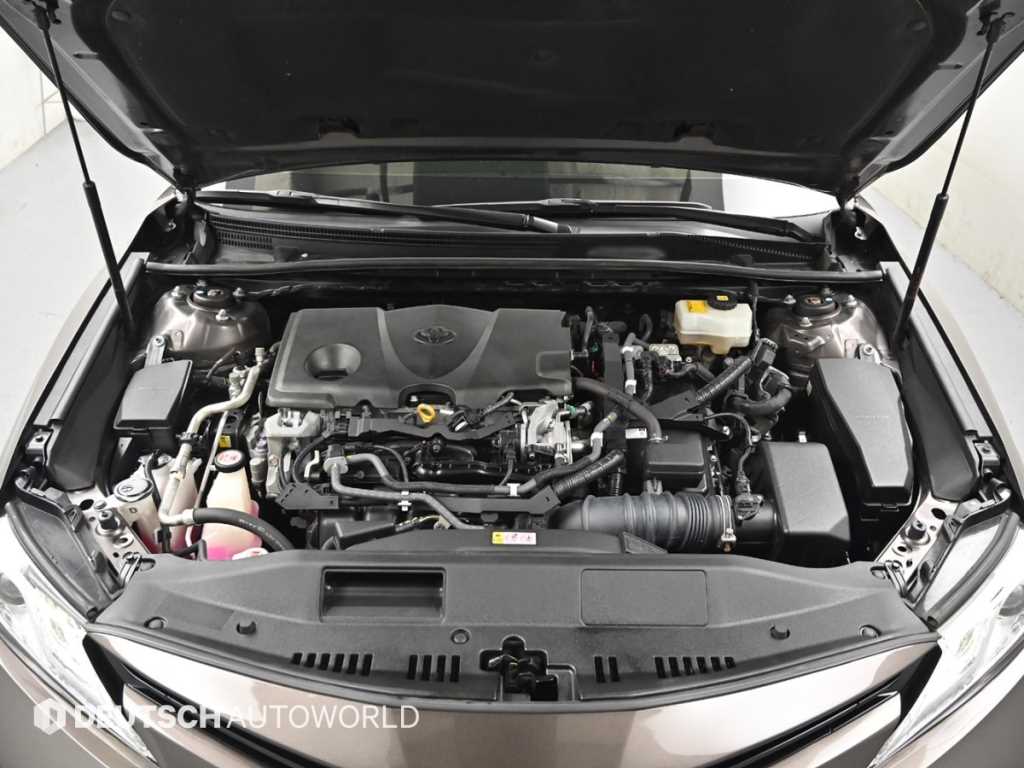 Toyota Camry - Vista 6