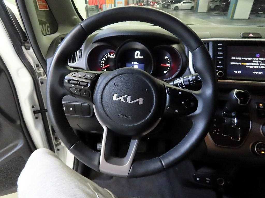 KIA Ray - Vista 8