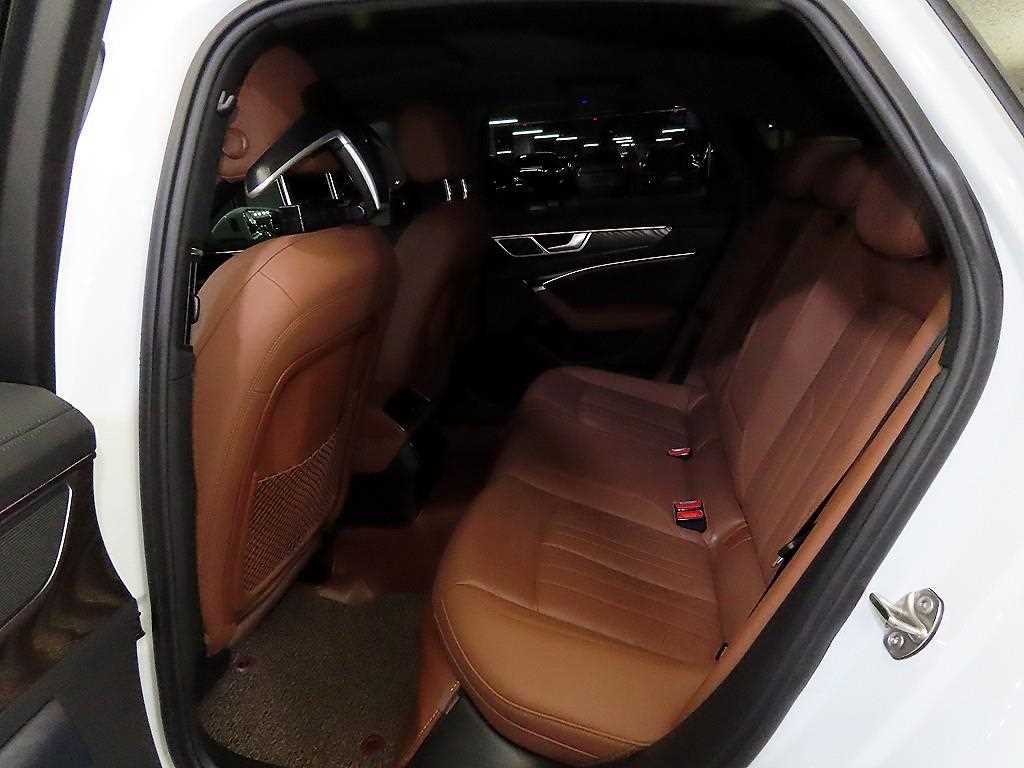 Audi A6 - Vista 7