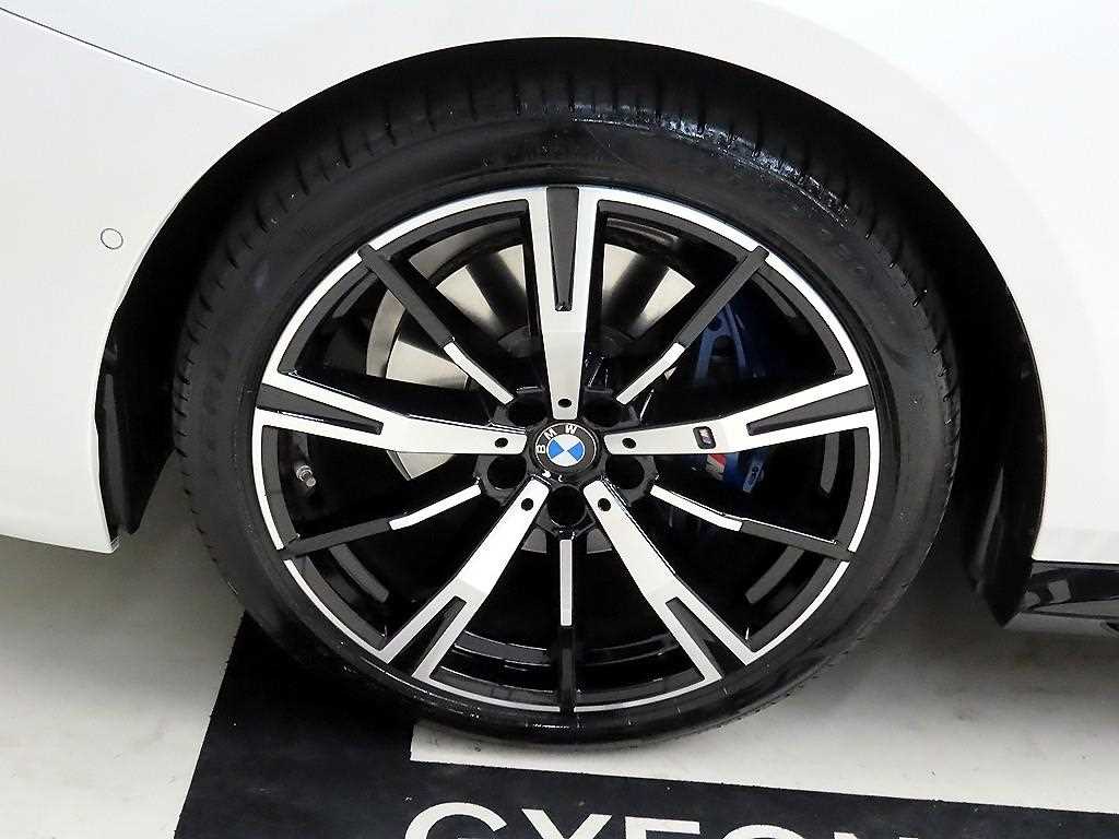 BMW 5 Series 2024 - Importación desde Corea - HF Imports Iquique - Foto 19
