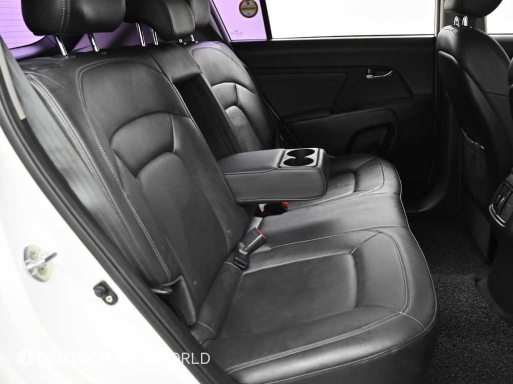 KIA Sportage - Vista 12