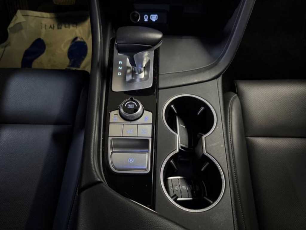 Genesis G70 - Vista 11