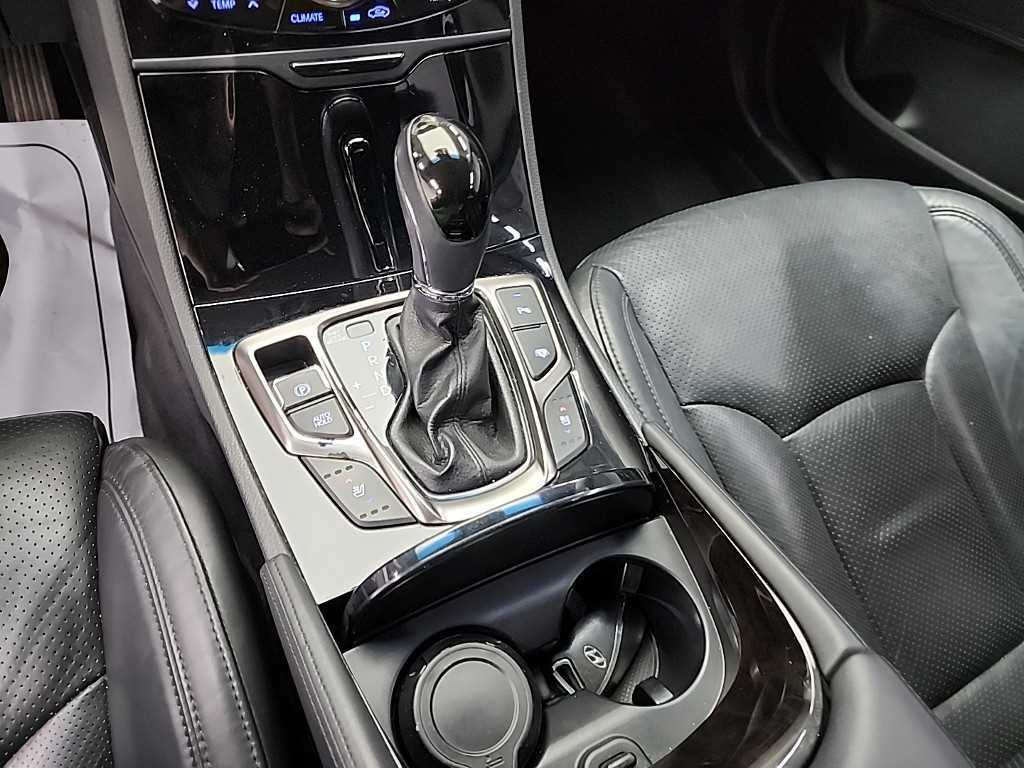 HYUNDAI Grandeur - Vista 8