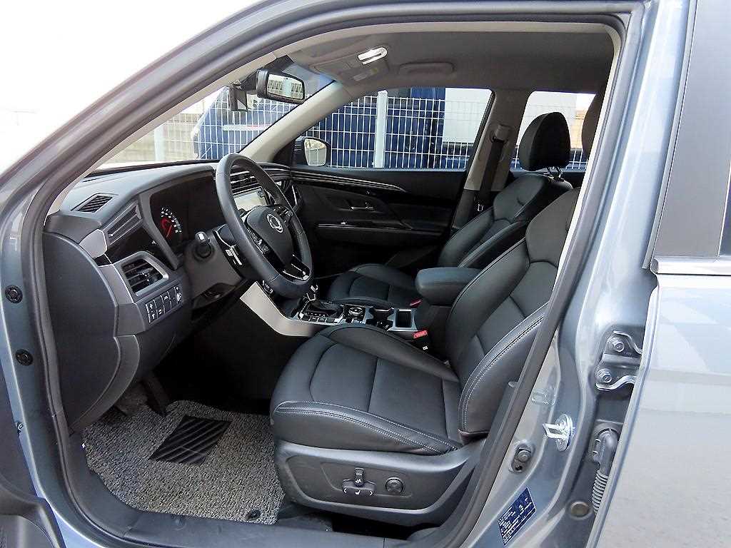 Ssangyong Korando - Vista 5