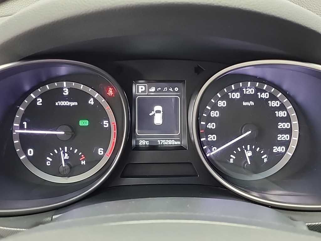 HYUNDAI Santa Fe - Vista 6