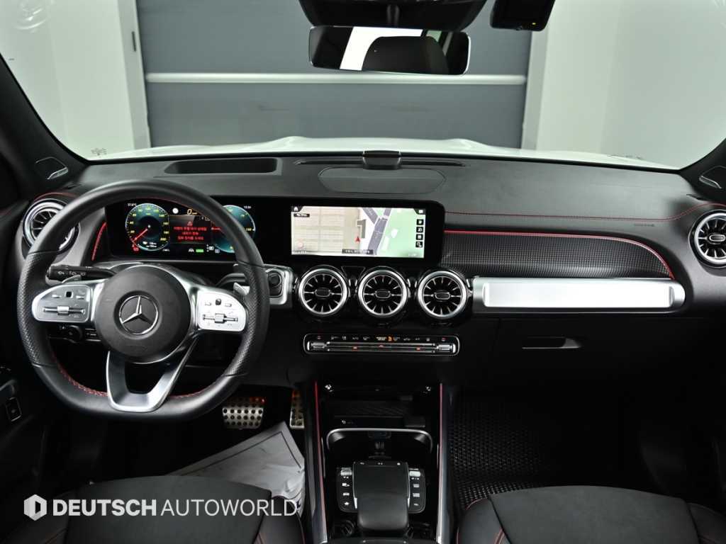 Mercedes Benz EQB - Vista 7
