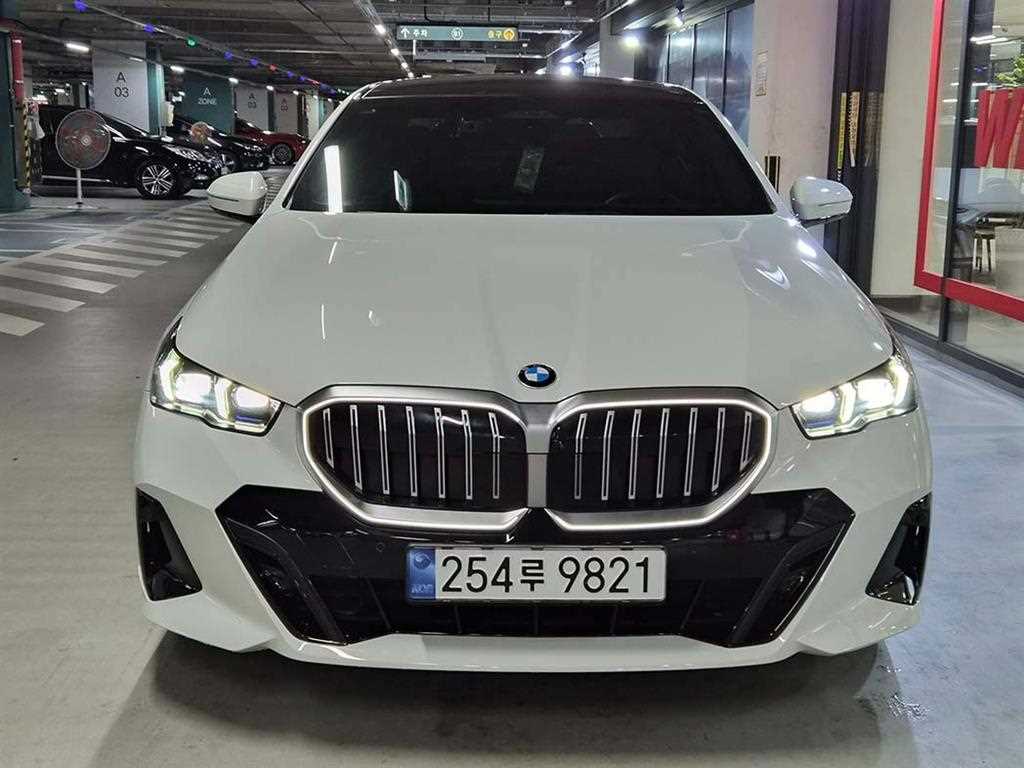 BMW 5 Series - Vista 2