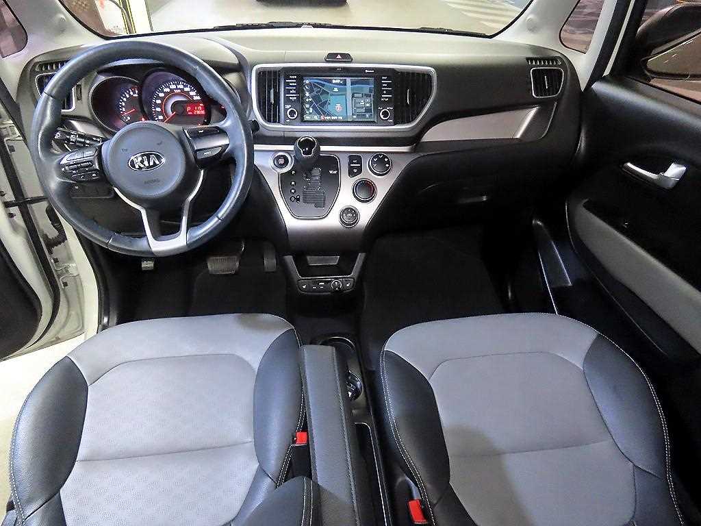 KIA Ray - Vista 10