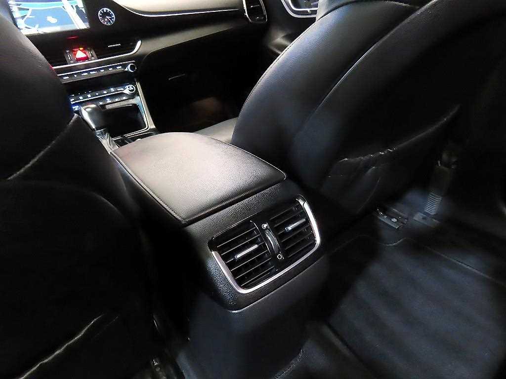 HYUNDAI Grandeur 2018 Negro - Importación desde Corea - HF Imports Iquique - Foto 16
