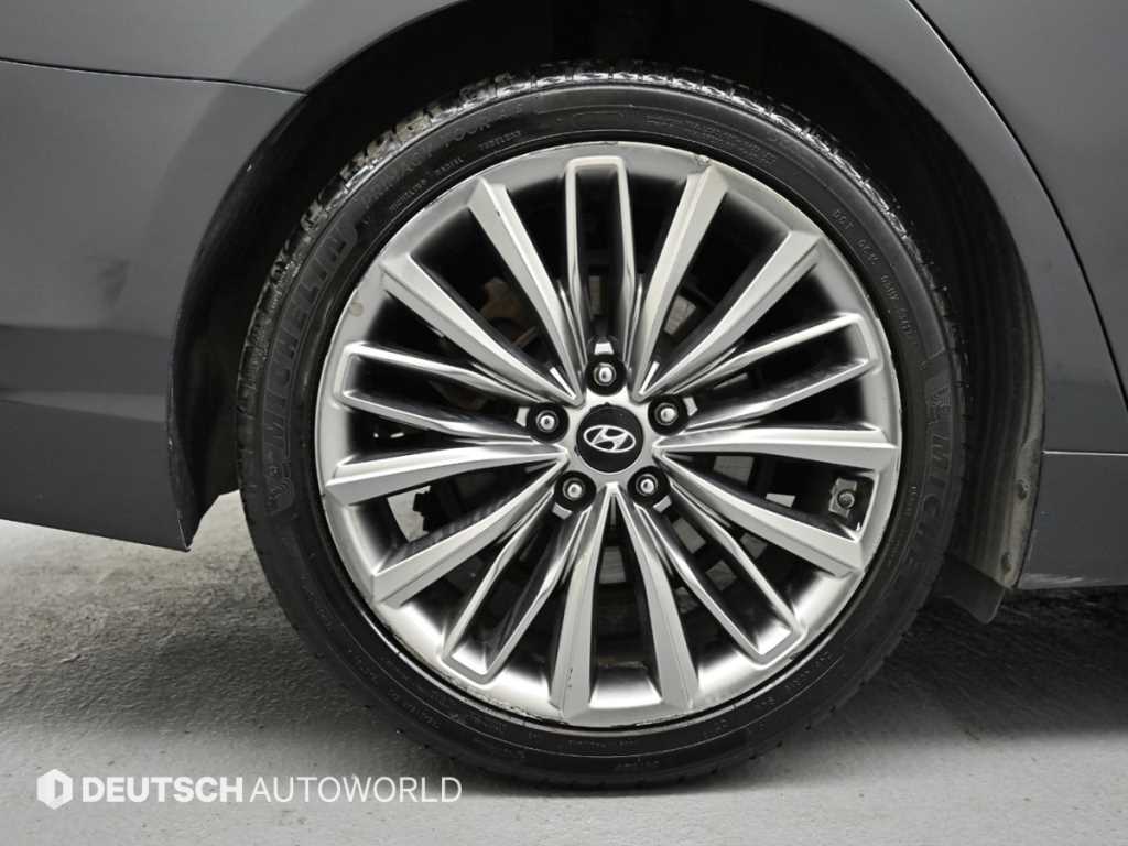 HYUNDAI Grandeur - Vista 5