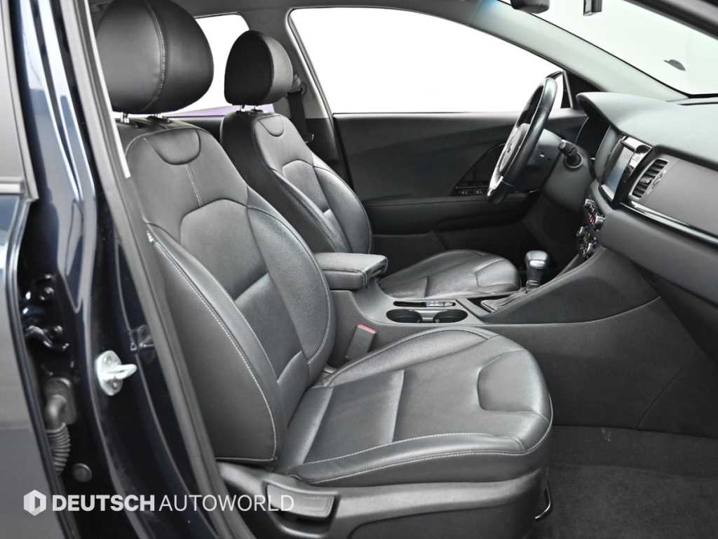 KIA Niro - Vista 10