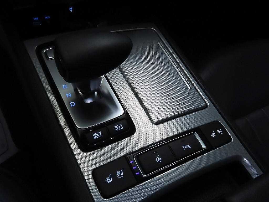 Genesis G80 - Vista 12