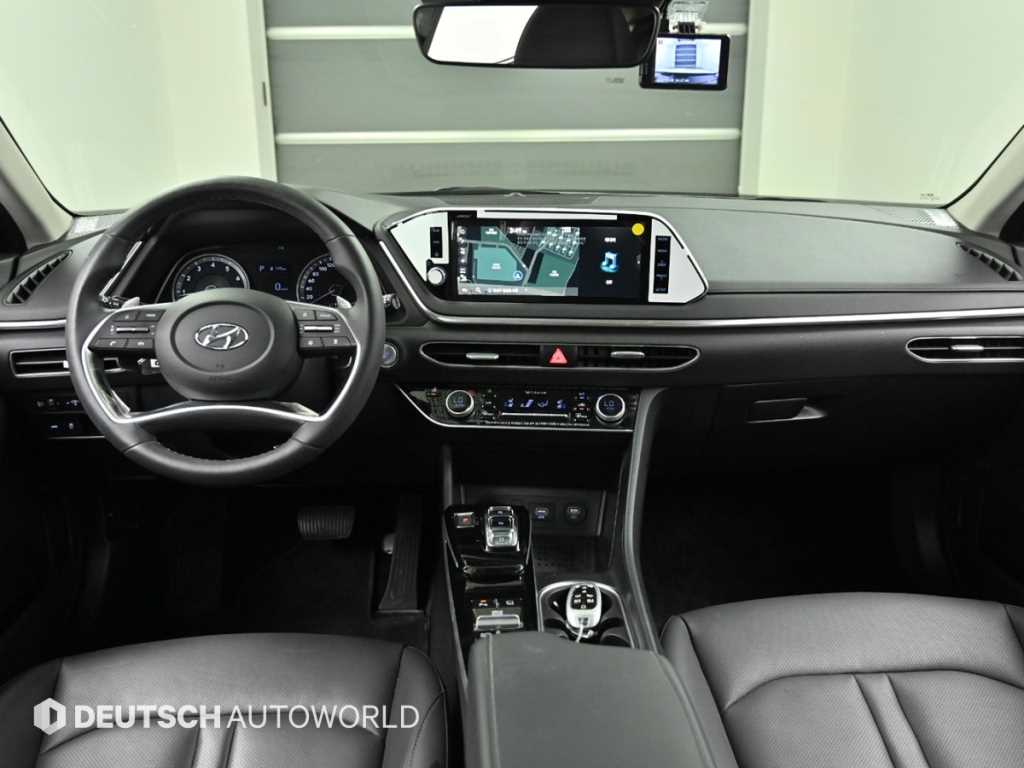 HYUNDAI Sonata - Vista 7