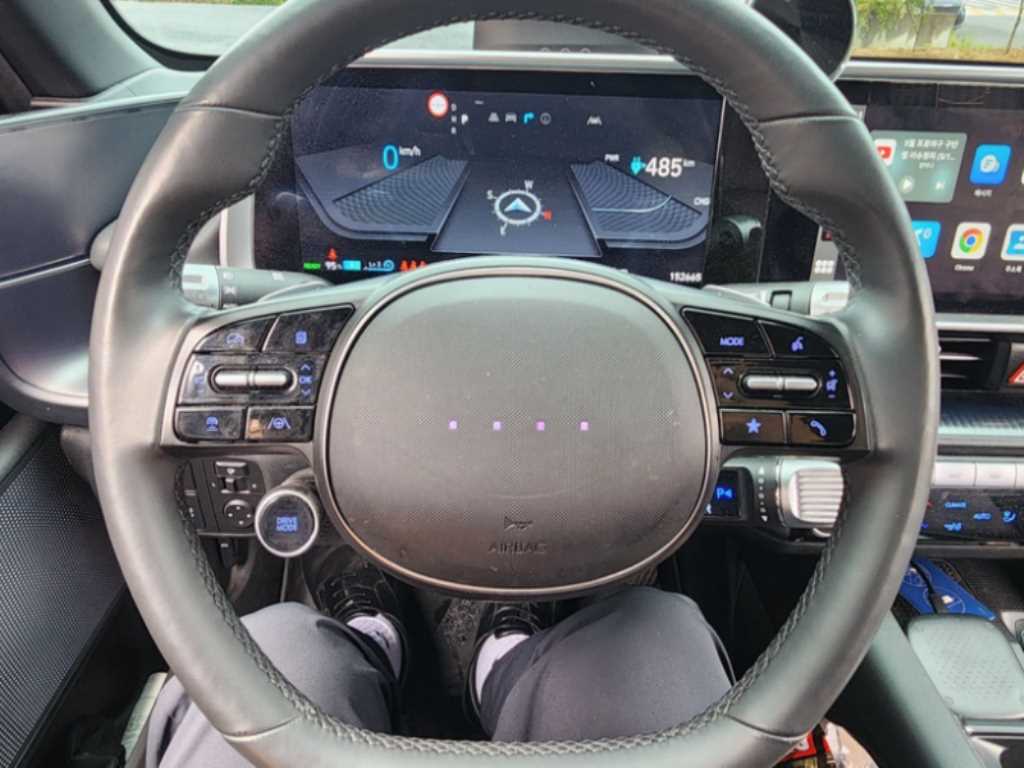 HYUNDAI Ioniq 6 - Vista 12
