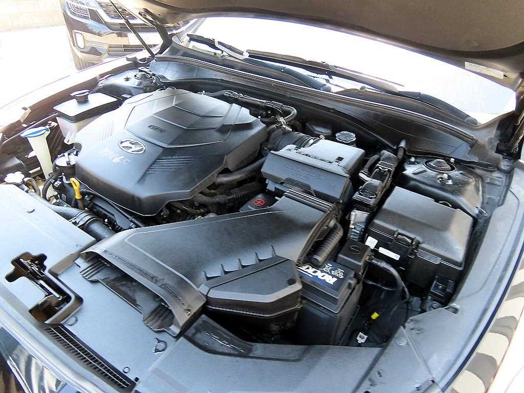 HYUNDAI Grandeur 2017 Negro - Importación desde Corea - HF Imports Iquique - Foto 19