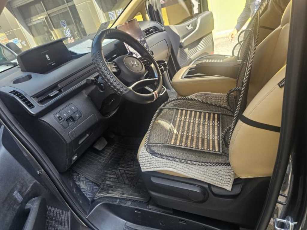 HYUNDAI Staria 2022 Gris - Importación desde Corea - HF Imports Iquique - Foto 13