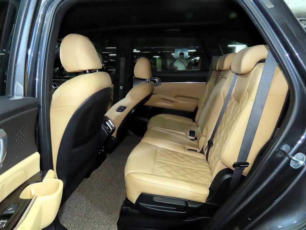 KIA Sorento - Vista 7