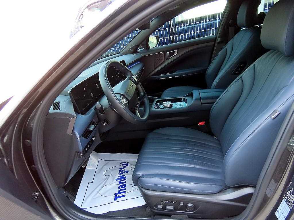 KIA K8 - Vista 5