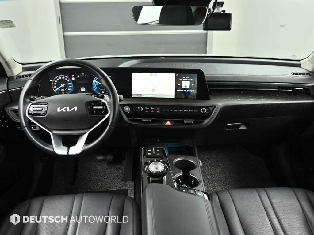 KIA K8 - Vista 7