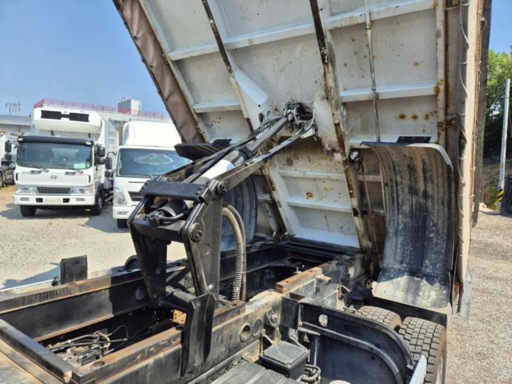 medium and large cargo dump 2023 Blanco - Importación desde Corea - HF Imports Iquique - Foto 15