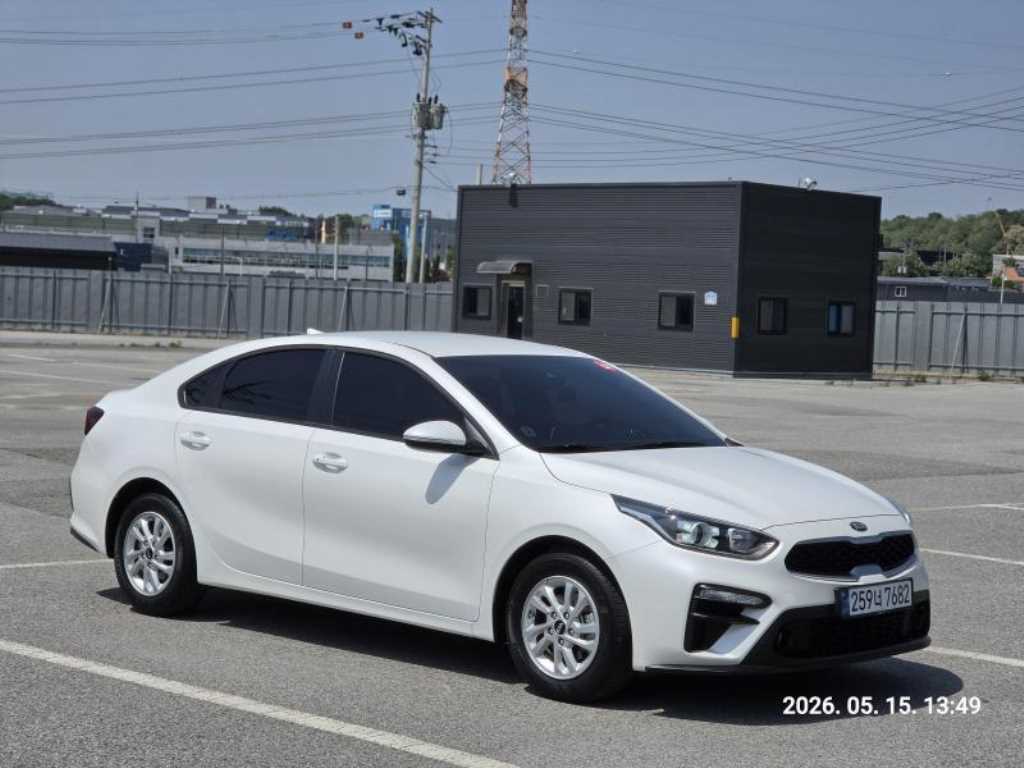 KIA K3 - Vista 8