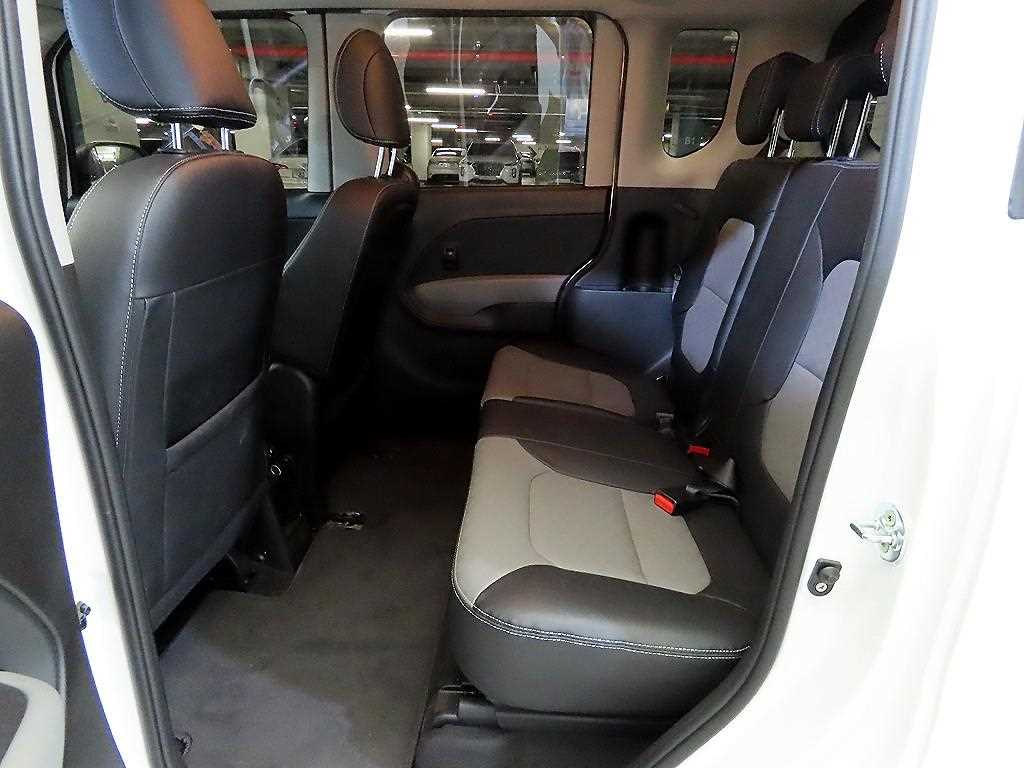 KIA Ray - Vista 7