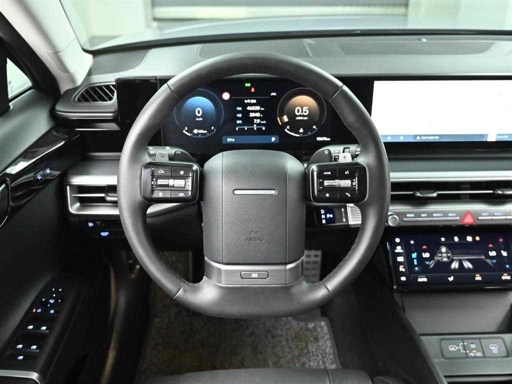 HYUNDAI Grandeur - Vista 12