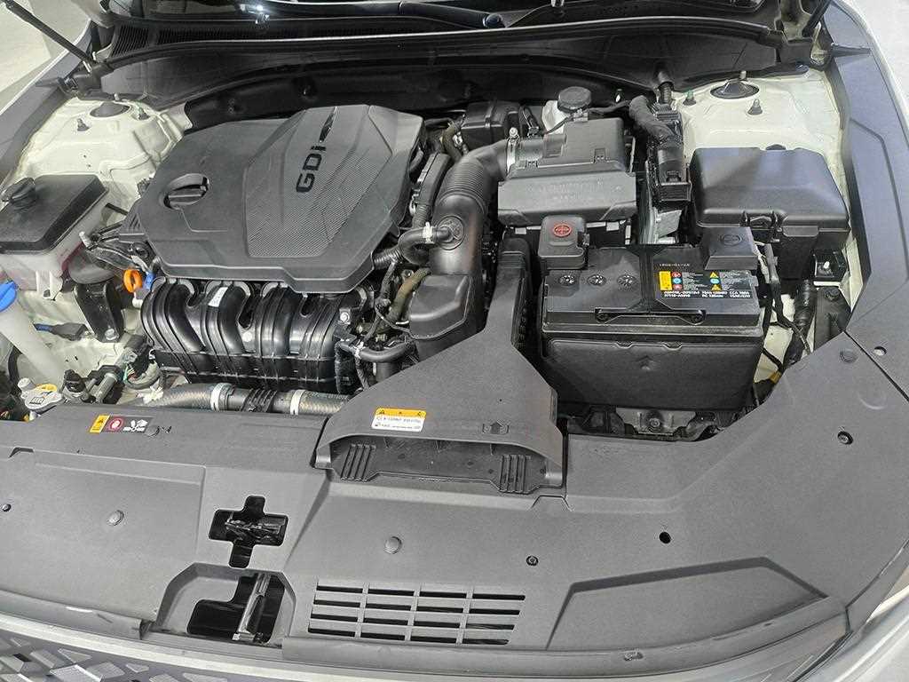 HYUNDAI Grandeur 2022 Blanco - Importación desde Corea - HF Imports Iquique - Foto 19