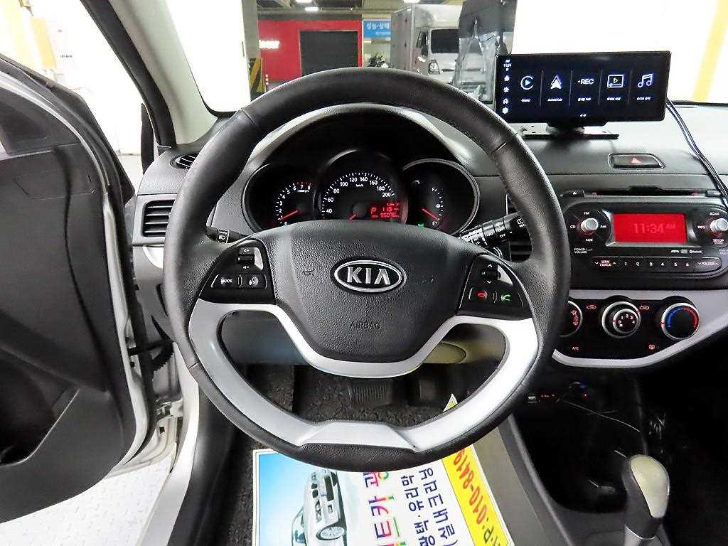 KIA Morning - Vista 9