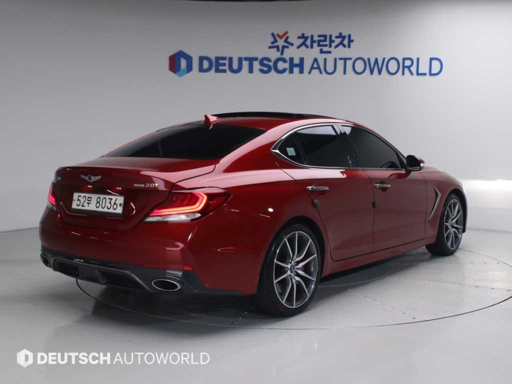 Genesis G70 - Vista 2